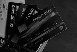 Detecção de Fraudes em Cartão de Crédito: Construindo Modelos de Machine Learning