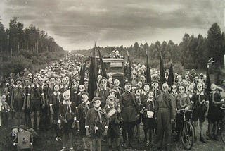 Russian kids in gas masks