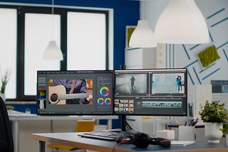 The Best Way to Use Dual Displays on M1 MacBook Pro