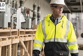 Essential Construction Clothing and Gear