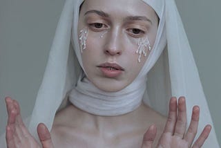 Surreal Fine-art Photographer: Natalia Evelyn Bencicova