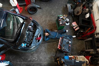 Top 10 Car Mechanic Shops in Al Quoz, Dubai