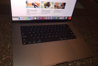 My Negative Macbook Pro 2021 Review