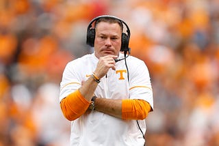 Source: Butch Jones, Tennessee, played player with concussion in loss to Kentucky