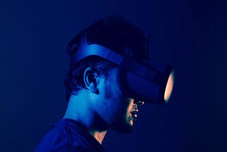 What makes VR (Virtual Reality) so cool
