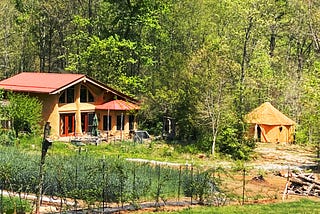 A house built with natural materials at Earthaven Ecovillage in North Carolina. All photos taken by the author.