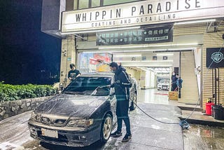 【林口汽車美容｜Whippin Paradise 威品天堂車體防護】林口洗車、美容、鍍膜的好選擇，美式風格的專業日式手法的細膩，一起進店感受這文化融合吧｜小鍾車管。