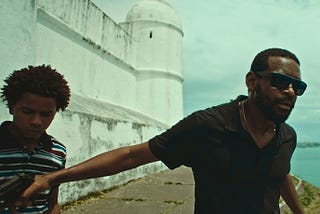 Heitor Dhalia discute intolerância em novo filme, 'Tungstênio': 'Estamos à beira do caos'