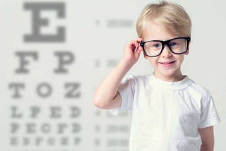 Kids born to mothers with diabetes might experience eye problems by early adulthood