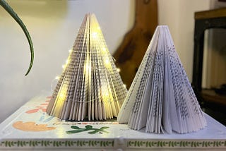 Easy DIY Paperback Book Christmas Tree