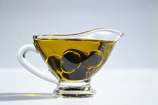 You Should Know the Benefits of Extra Virgin Olive Oil for Our Brain and Health
