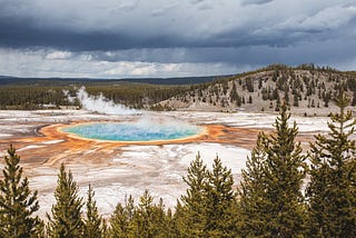 Distant photo of Yellowstone’s Grand Prismatic Spring