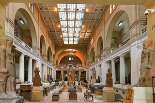 How to Virtually Tour Of Famous Museums?