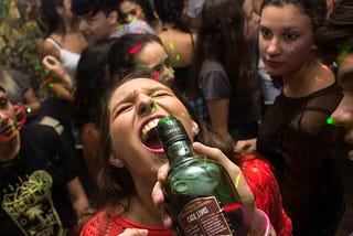 “Alcooltura”: como movimentos culturais podem incentivar o abuso de álcool