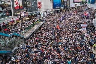 Un paese, un sistema: nessun’altra alternativa per Hong Kong