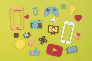 Na educação mediada por tecnologias digitais, mais pode ser menos
