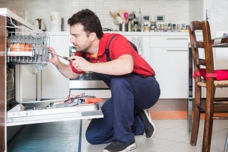 How To Smartly Choose Between Appliance Repair And Replacement?