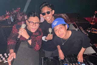 THE DINGDAM TAKEOVER KARAOKE NIGHT