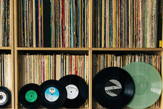 Vinyl Bars: The New Wave of Listening to Music and Drinking