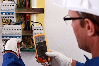 What To Look For Before Hiring An Electrician