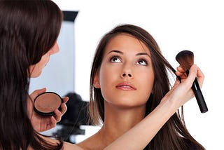 5 Everyday Tips I’ve Learned From Professional Makeup Artists.