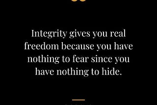 Living with Integrity: The Key to Personal Growth, Leadership, and Fulfillment