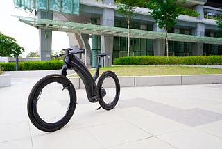 Reevo: The Hubless E-Bike