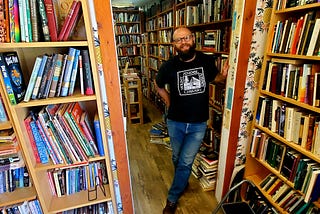 Arches, a Neighborhood Book House, Opens June 1