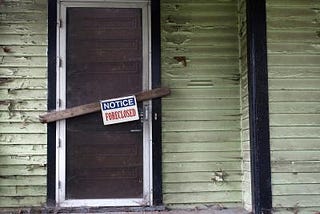 7 Things Every First-Time Investor in a Foreclosed Property Should Know