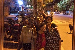 रात बाक़ी, बात बाक़ी|