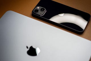 3 reasons why I chose an iPhone 13 over the Galaxy S22