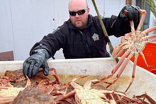 Kodiak fisherman sentenced to prison for directing illegal transport of crab from Alaska and…
