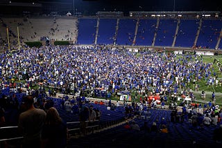 Fans Celebrate Duke’s Stunning Victory Over №9 Clemson