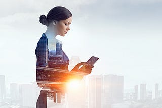 Investment is Power: Making a Financ(ELLE) Footprint
