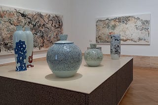 Bai Ming en la Galleria Nazionale, artes del fuego en una exposición imprescindible.