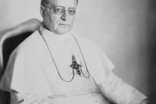 A Igreja Católica contra o nazismo e o fascismo: a encíclica Mit brennender Sorge do Papa Pio XI