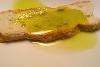 Il Pan con l’Olio — Bread with Olive Oil