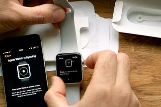 5 “Intelligente” Dinge, die Sie mit einem Smartwatch-Smartphone Paar tun können