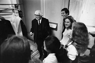 Piaget, Montessori y el MIT: De la ciencia del desarrollo infantil a la innovación educativa