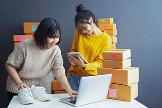 Bicara Mengenai E-Commerce, Itu Tidak Hanya Tentang Menjual.