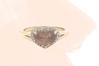 14K Gold Heart-Shaped Gemstone Ring