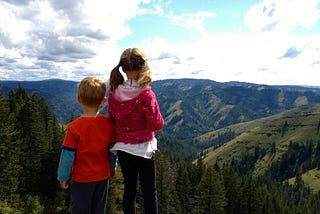 6 Ways to Get Your Kids Hiking