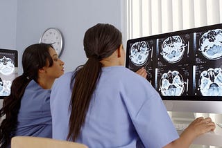 Are faster Radiologists inattentive Radiologists?