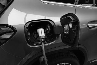 Why Is It Better To Drive An Electric Or Hybrid Car?