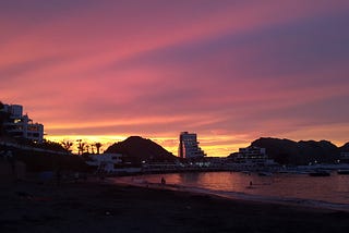 Playa Embajadores: belleza, seguridad, limpieza y mucha compañía