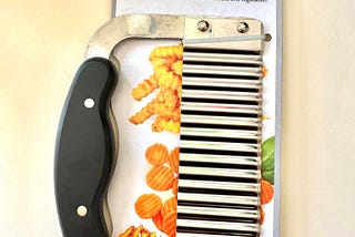 What Kind of Knife Is Used to Make Crinkle Cut Potatoes?