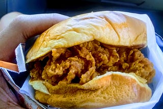 (Foodie Review) Finally encountered the spicy chicken sandwich from Popeye’s