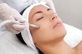 Microdermabrasion in Edmonton AB