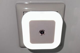 I Always Travel with These Useful Lightweight Objects