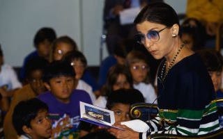 Justice Ginsburg with school children